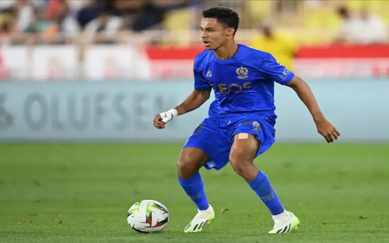 نيس يسدد ضريبة عقد سفيان ديوب بسبب خطأ إداري